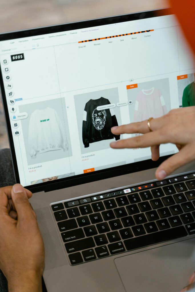 Tienda Online en computadora